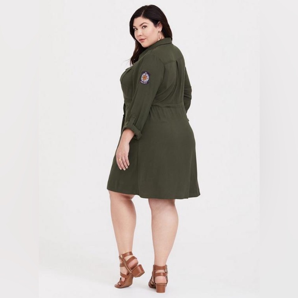 Her Universe Captain Marvel Olive Patchwork Shirt Dress NWT Size L 12 - Picture 5 of 15